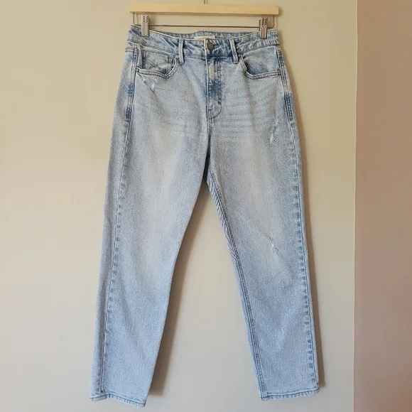 Unpublished Light Wash Debbie Mom Jean High Rise - Picture 3 of 9